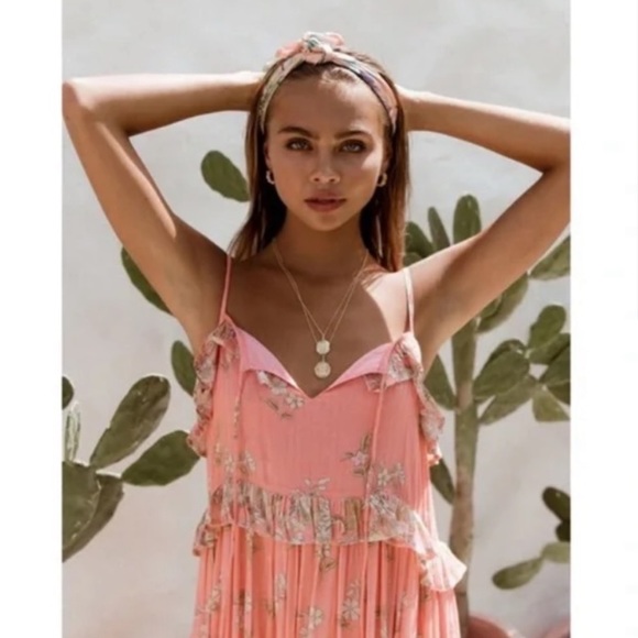 Spell Hendrix Boho Strappy Gown - Picture 4 of 16